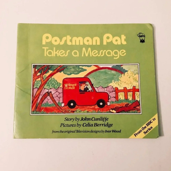 1980s Postman Pat BooksTakes a Message and Goes Sledging - Picture 10 of 16